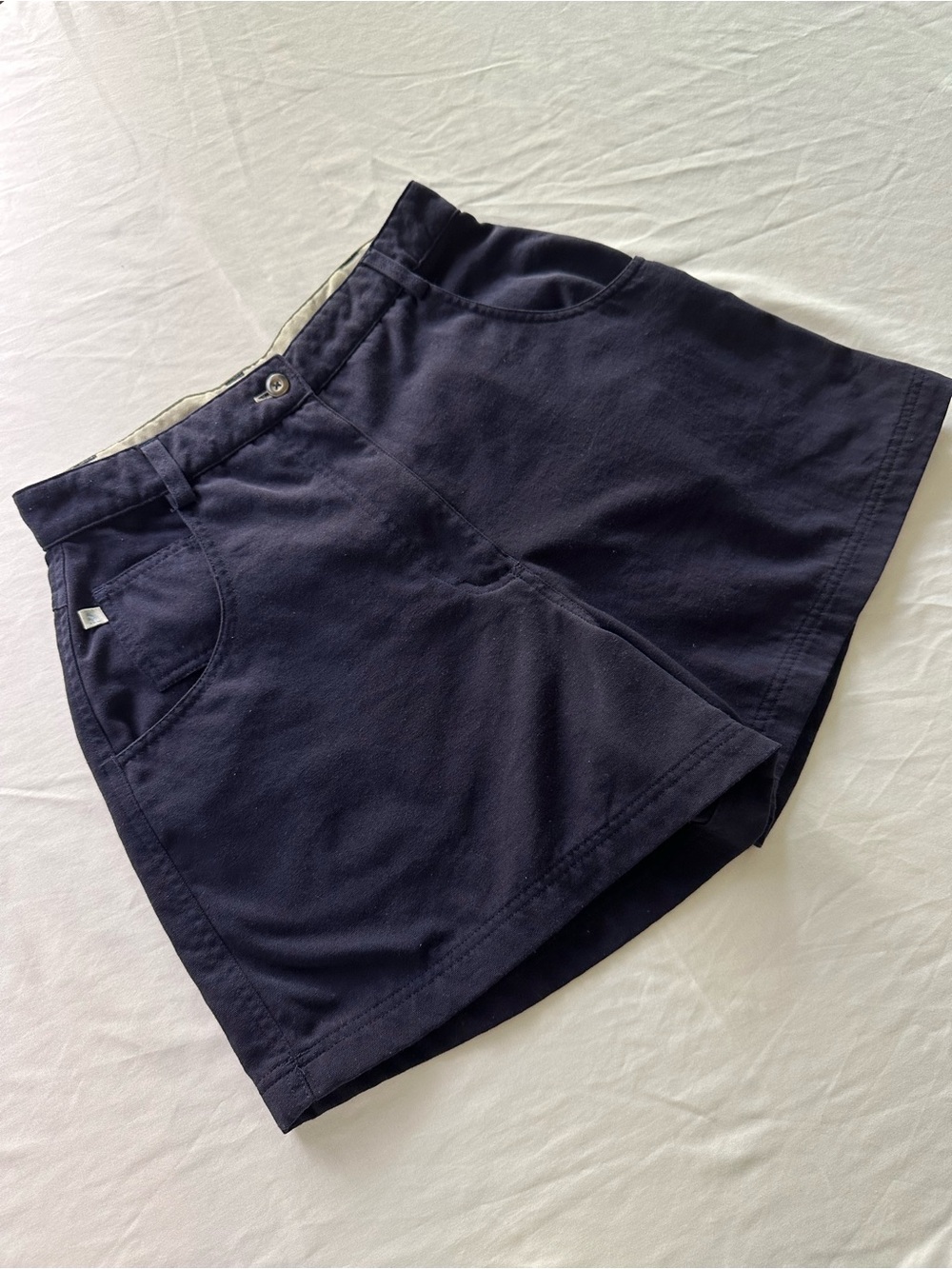 The North Face High Waisted Navy Cargo Hiking Shorts Gorpcore TNF Utility 10 - Picture 3 of 9